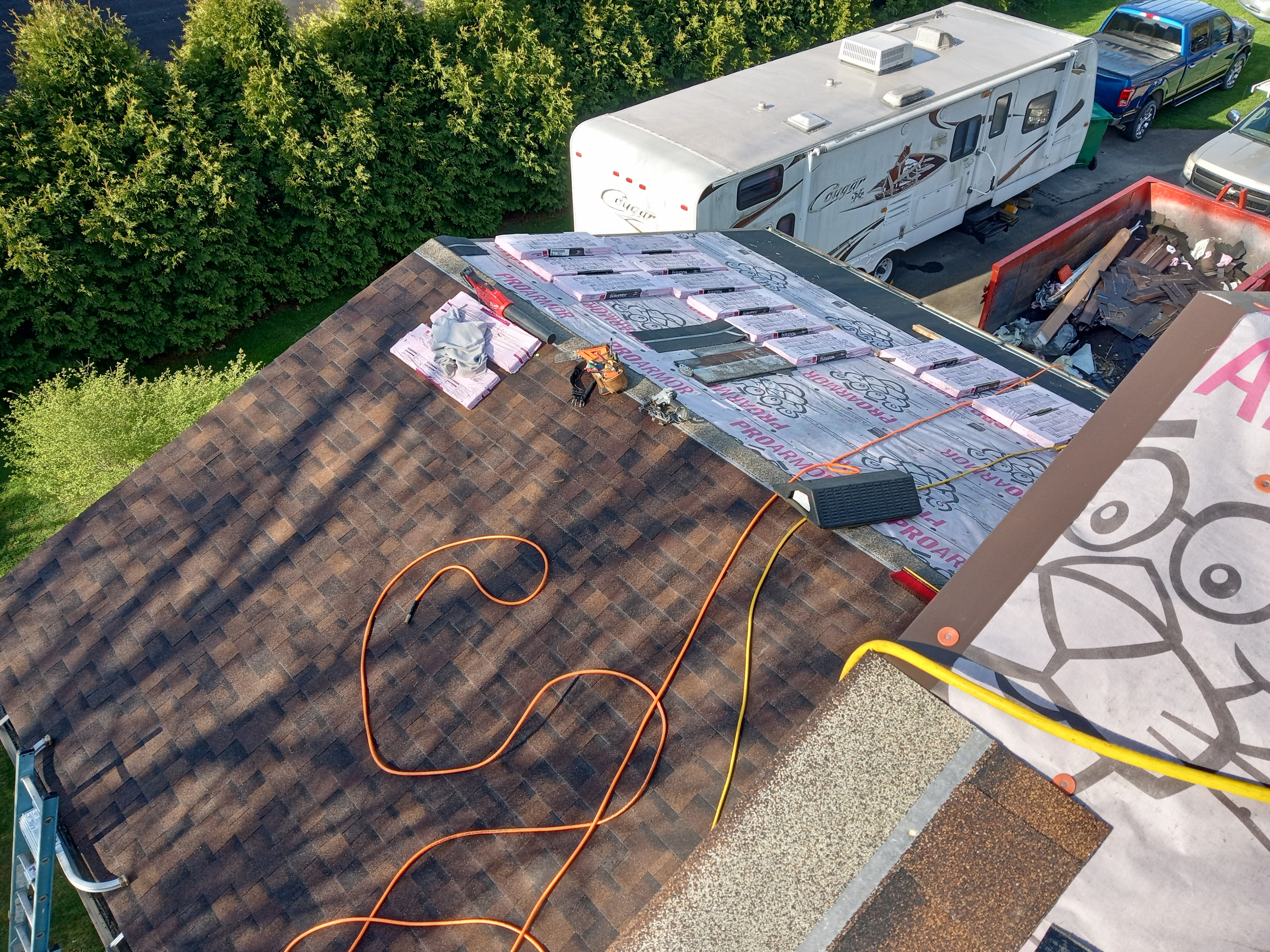 How to find the right roofing contractor